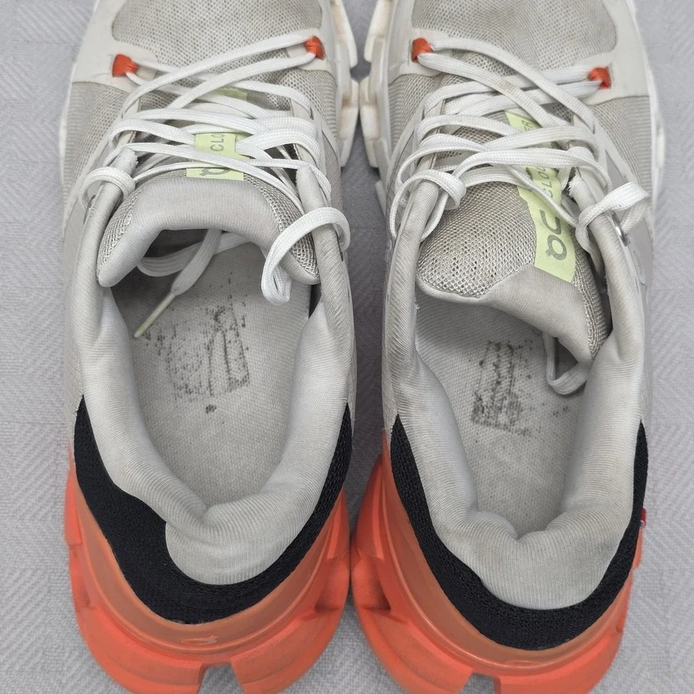 On Cloudflyer 4 Womens Size 9 Gray Orange Running